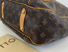 Load image into Gallery viewer, Louis Vuitton galliera PM in monogram