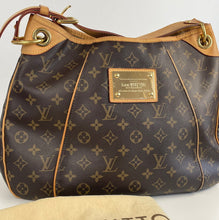Load image into Gallery viewer, Louis Vuitton galliera PM in monogram
