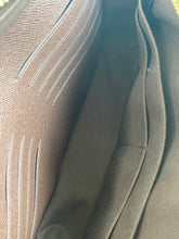 Load image into Gallery viewer, Louis Vuitton saint paul pochette in damier