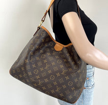 Load image into Gallery viewer, Louis Vuitton delightful PM