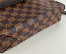 Load image into Gallery viewer, Louis Vuitton saint paul pochette in damier