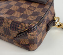Load image into Gallery viewer, Louis Vuitton saint paul pochette in damier