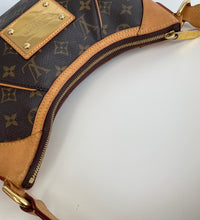 Load image into Gallery viewer, Louis Vuitton Thames pm in monogram