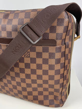 Load image into Gallery viewer, Louis Vuitton dorsoduro damier ebene