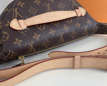 Load image into Gallery viewer, Louis Vuitton bumbag in monogram