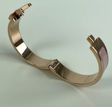 Load image into Gallery viewer, Hermes Clic H enamel rose drageé