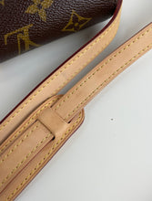 Load image into Gallery viewer, Louis Vuitton Chantilly GM