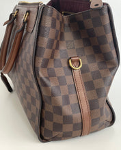 Load image into Gallery viewer, Louis Vuitton greenwich damier