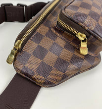 Load image into Gallery viewer, Louis Vuitton melville waist/bumbag
