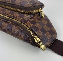 Load image into Gallery viewer, Louis Vuitton melville waist/bumbag