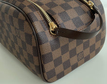 Load image into Gallery viewer, Louis Vuitton king size toiletry in damier