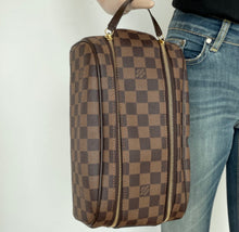 Load image into Gallery viewer, Louis Vuitton king size toiletry in damier