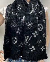 Load image into Gallery viewer, Louis Vuitton logomania shine black/ silver