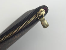 Load image into Gallery viewer, Louis Vuitton etui voyage pm in fuchsia