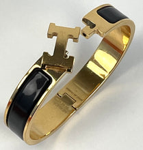 Load image into Gallery viewer, Hermes Clic H enamel noir