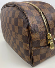 Load image into Gallery viewer, Louis Vuitton toiletry 25 in damier ebene