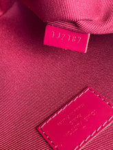 Load image into Gallery viewer, Louis Vuitton etui voyage pm