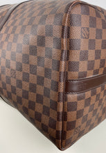 Load image into Gallery viewer, Louis Vuitton keepall bandouliere 55 in damier ebene