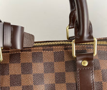 Load image into Gallery viewer, Louis Vuitton keepall bandouliere 55 in damier ebene