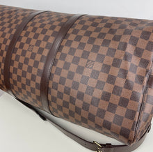 Load image into Gallery viewer, Louis Vuitton keepall bandouliere 55 in damier ebene