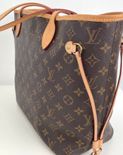 Load image into Gallery viewer, Louis Vuitton neverfull MM with pochette