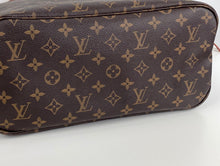 Load image into Gallery viewer, Louis Vuitton neverfull MM with pochette