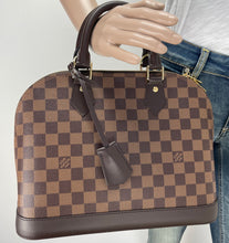 Load image into Gallery viewer, Louis Vuitton alma pm damier ebene