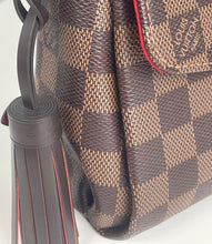 Load image into Gallery viewer, Louis Vuitton croisette in damier ebene