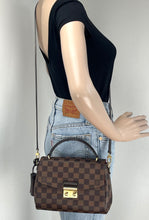 Load image into Gallery viewer, Louis Vuitton croisette in damier ebene