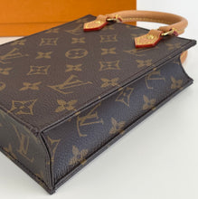Load image into Gallery viewer, Louis Vuitton Petit Sac Plat in monogram