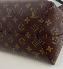 Load image into Gallery viewer, Louis Vuitton flower hobo noir