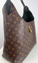 Load image into Gallery viewer, Louis Vuitton flower hobo noir