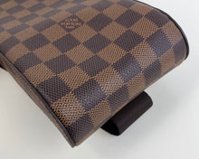 Load image into Gallery viewer, Louis Vuitton geronimos belt/ waist bag