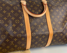 Load image into Gallery viewer, Louis Vuitton keepall 55 in monogram