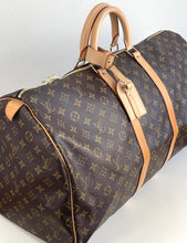 Load image into Gallery viewer, Louis Vuitton keepall 55 in monogram