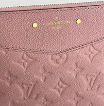 Load image into Gallery viewer, Louis Vuitton daily pouch rose poudre
