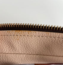 Load image into Gallery viewer, Louis Vuitton trousse toilette 23