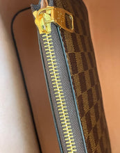 Load image into Gallery viewer, Louis Vuitton neo noe damier ebene venus