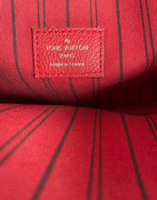 Load image into Gallery viewer, Louis Vuitton pochette metis in empreinte leather