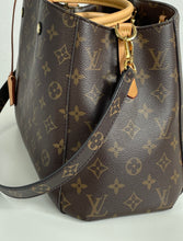 Load image into Gallery viewer, Louis Vuitton montaigne MM monogram