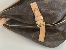 Load image into Gallery viewer, Louis Vuitton saumur 35 monogram messenger bag