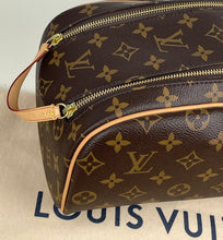 Load image into Gallery viewer, Louis Vuitton toiletry king size in monogram