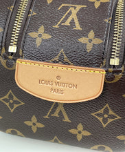 Load image into Gallery viewer, Louis Vuitton toiletry king size in monogram