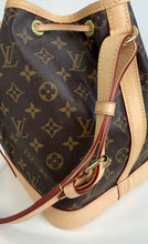 Load image into Gallery viewer, Louis Vuitton petit Noé in monogram