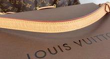 Load image into Gallery viewer, Louis Vuitton petit Noé in monogram
