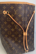 Load image into Gallery viewer, Louis Vuitton neverfull GM in monogram