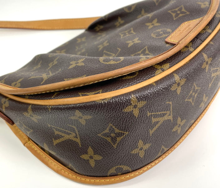 Louis Vuitton Menilmontant PM – Lady Clara's Collection