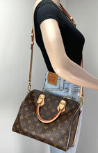 Load image into Gallery viewer, Louis Vuitton Speedy 25 bandouliere monogram