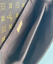 Load image into Gallery viewer, Louis Vuitton pochette metis in monogram