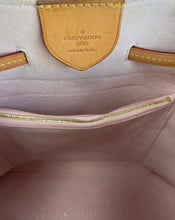 Load image into Gallery viewer, Louis Vuitton girolata in damier azur